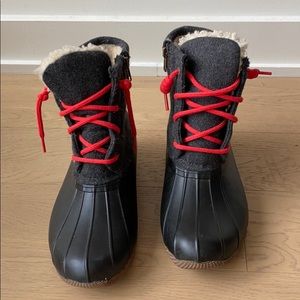 Sperry women’s sheepskin duck boots